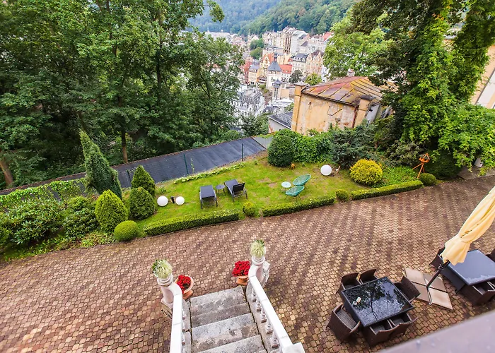 Panorama 4*
