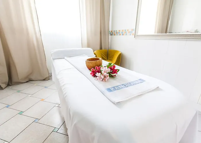 Panorama Hotel 4*